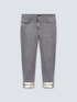 Jeans skinny con bordo al fondo in paillettes image number 5