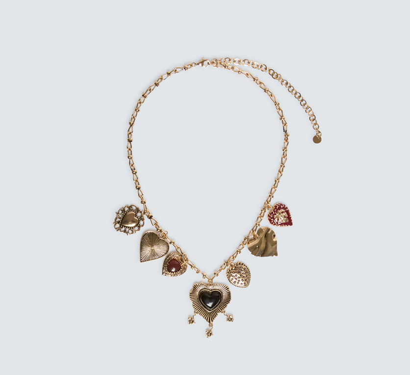 Necklaces and bijoux