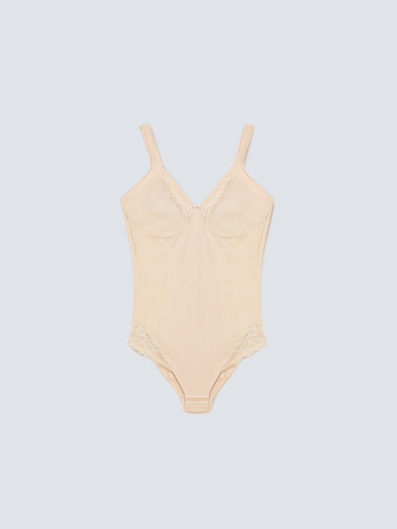 Body Triumph moldeador copa C