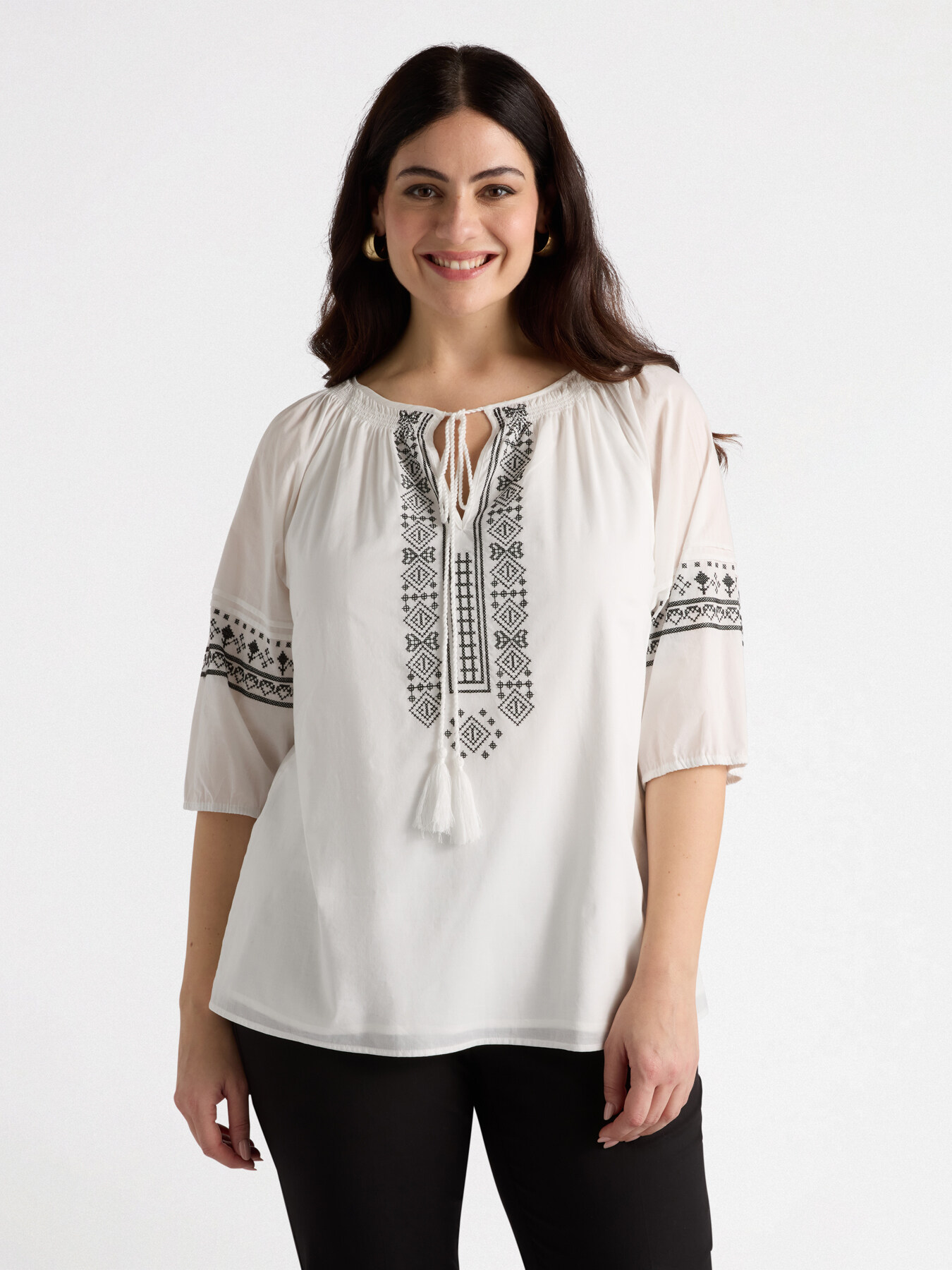 Bluse mit Ethno-Stickereien image number 2