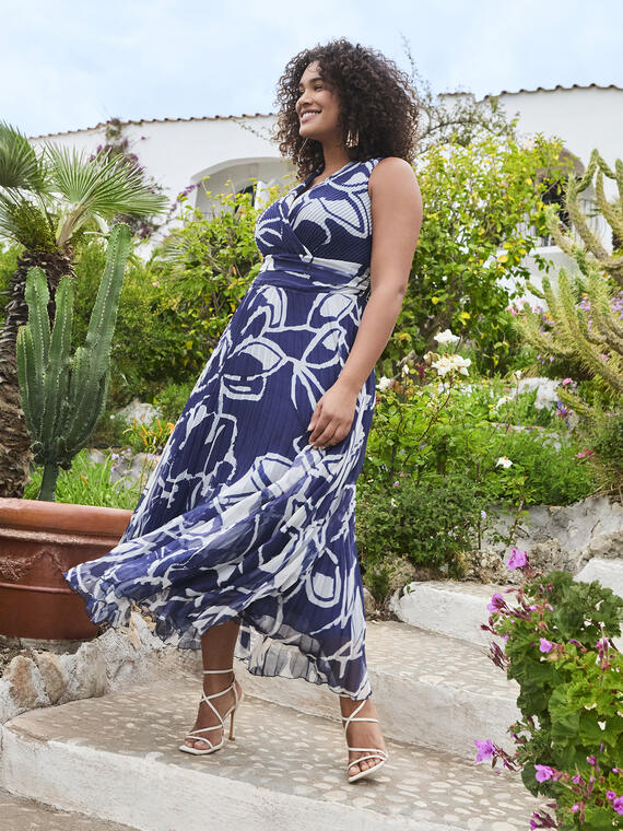 Dream pleated long dress with floral print