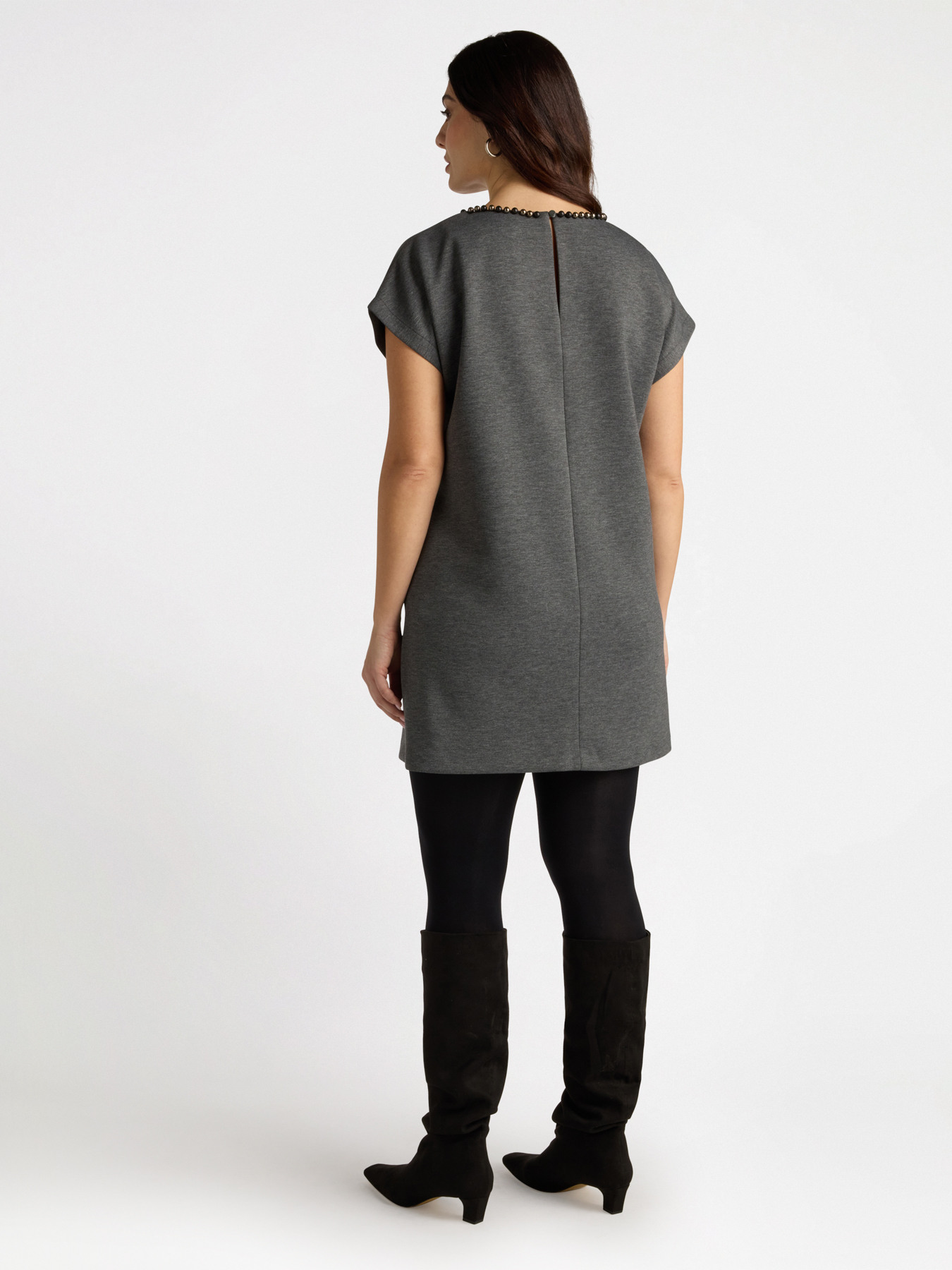 Vestido de punto milano con bordado image number 1