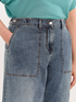 Jeans mit weitem Bein und Maxi-Taschen image number 2