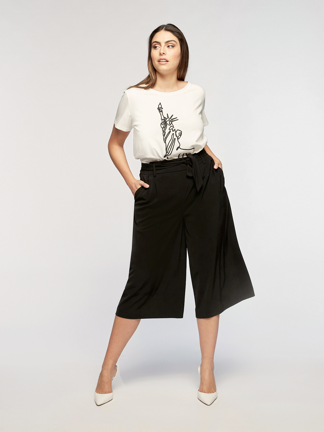 Cropped wide trousers with sash image number 0