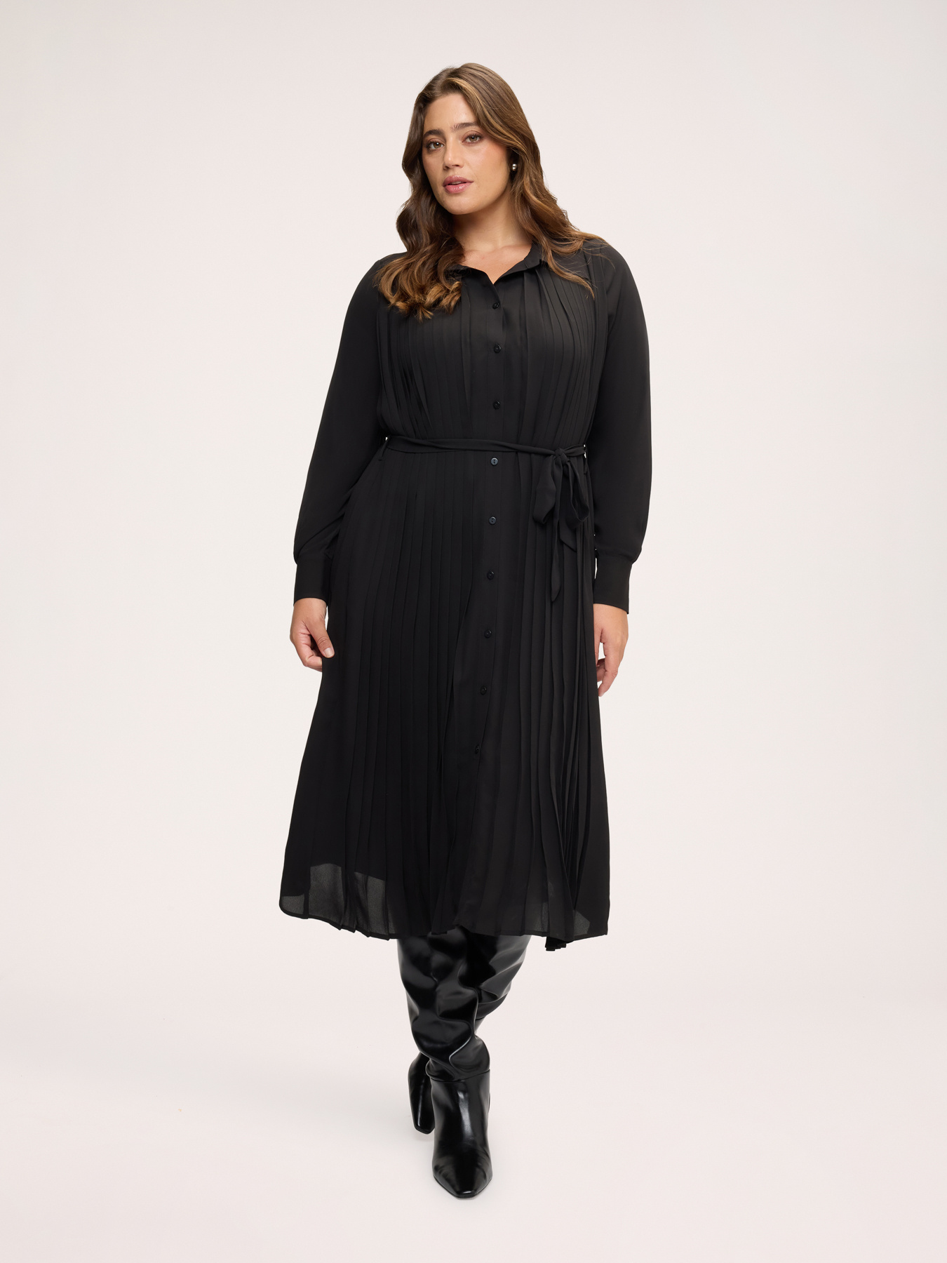 Robe longue chemisier pliss&eacute;e en georgette image number 2