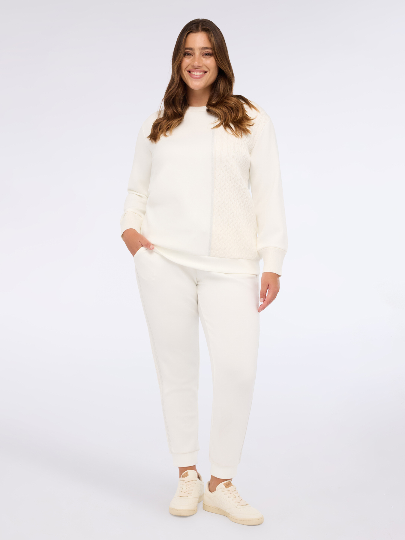 Double fabric sweatshirt with cable knit pattern image number 2