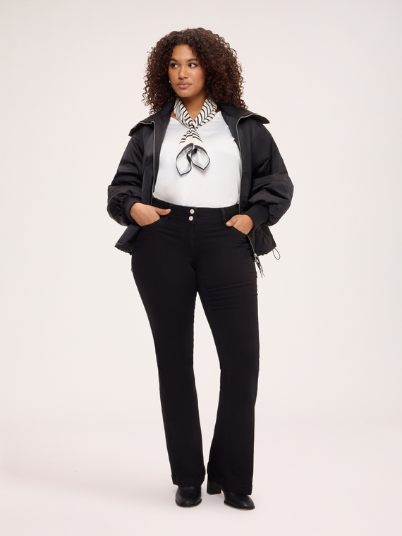 Total black flare jeans
