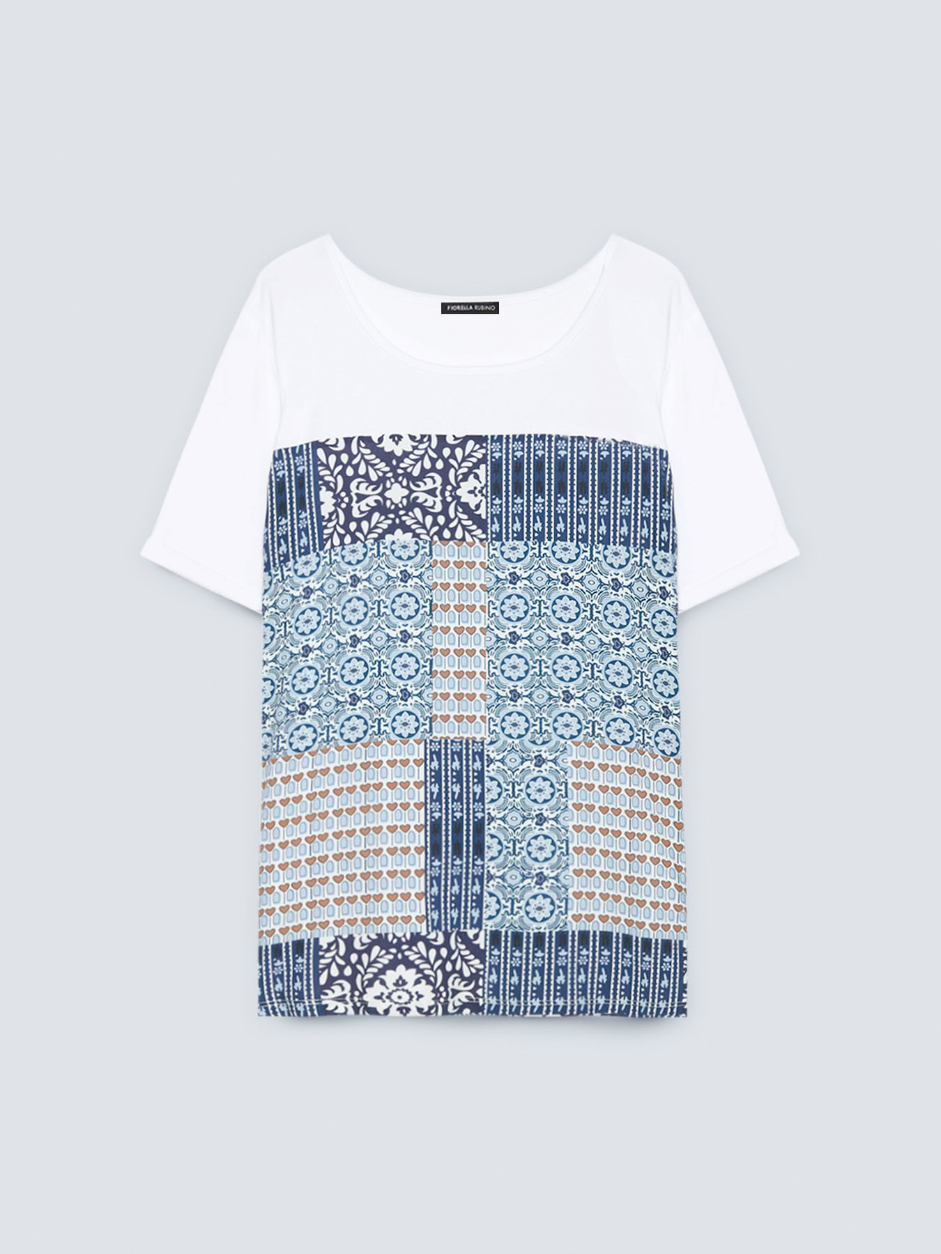 Camiseta con parte delantera estampada image number 4