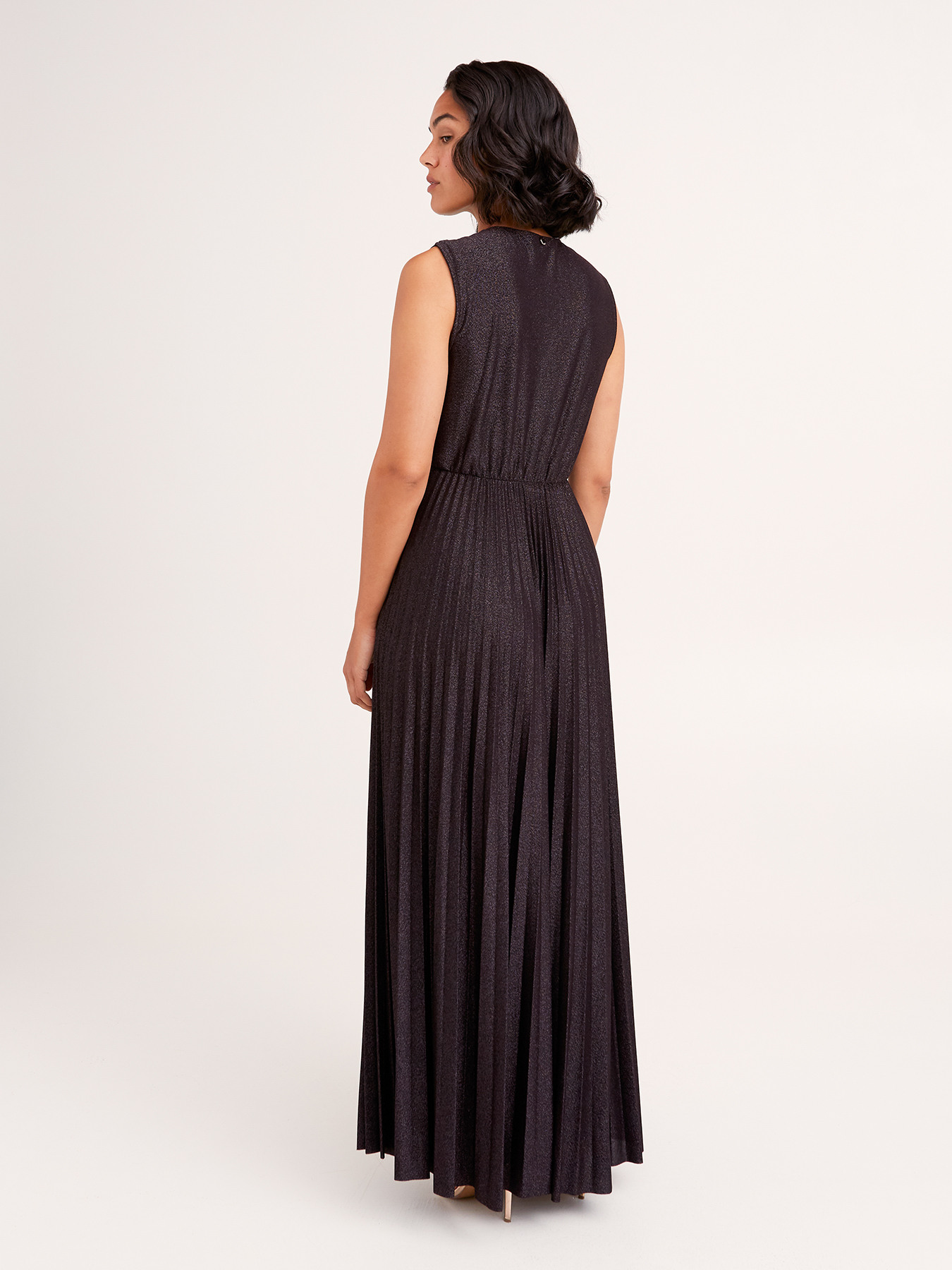Vestito lungo pliss&eacute; image number 1
