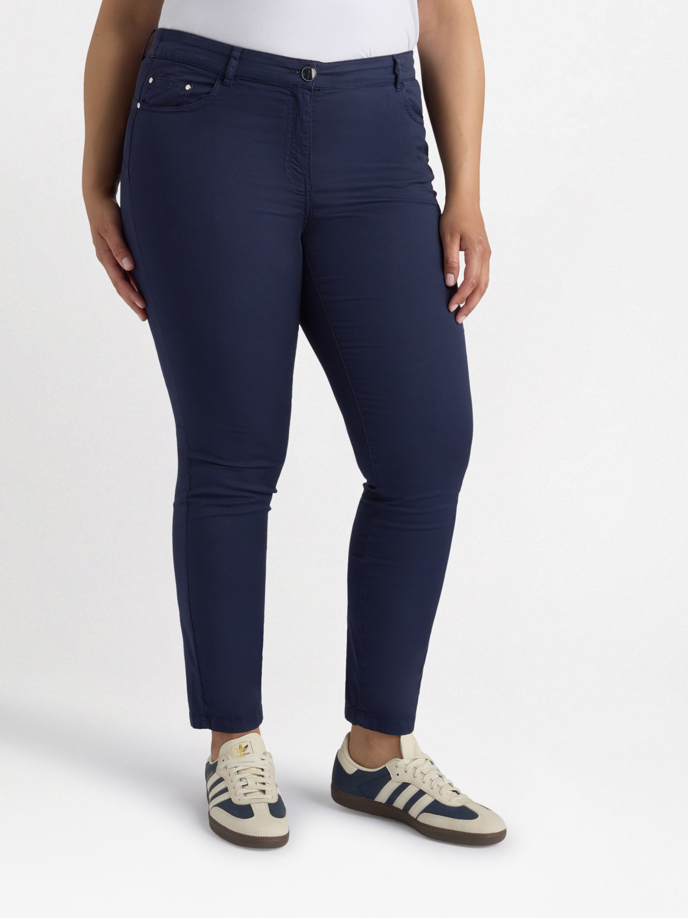 Pantaloni skinny image number 2