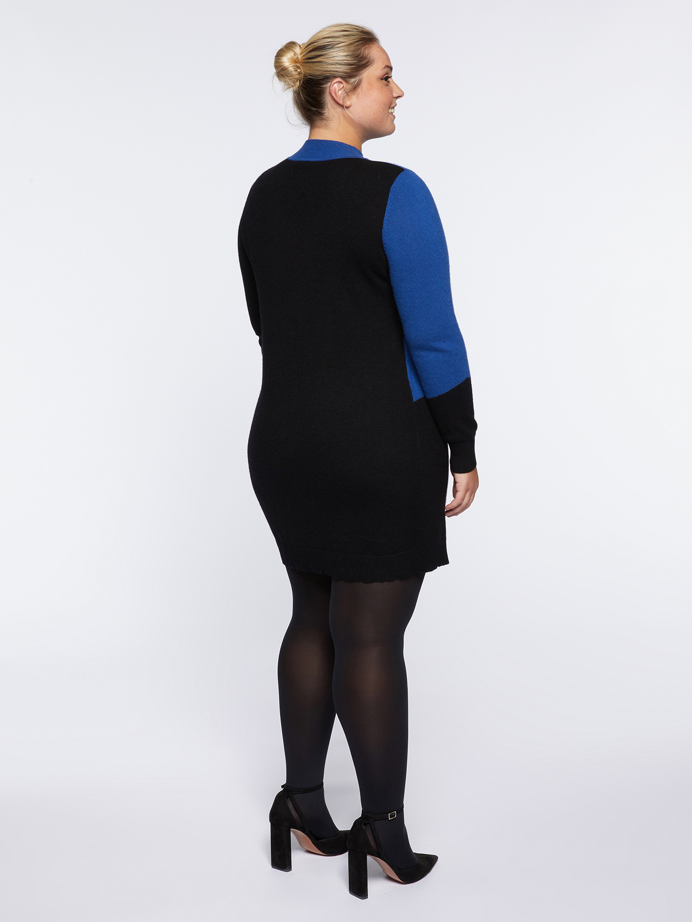 Maxi maglia bicolore con ricamo image number 1