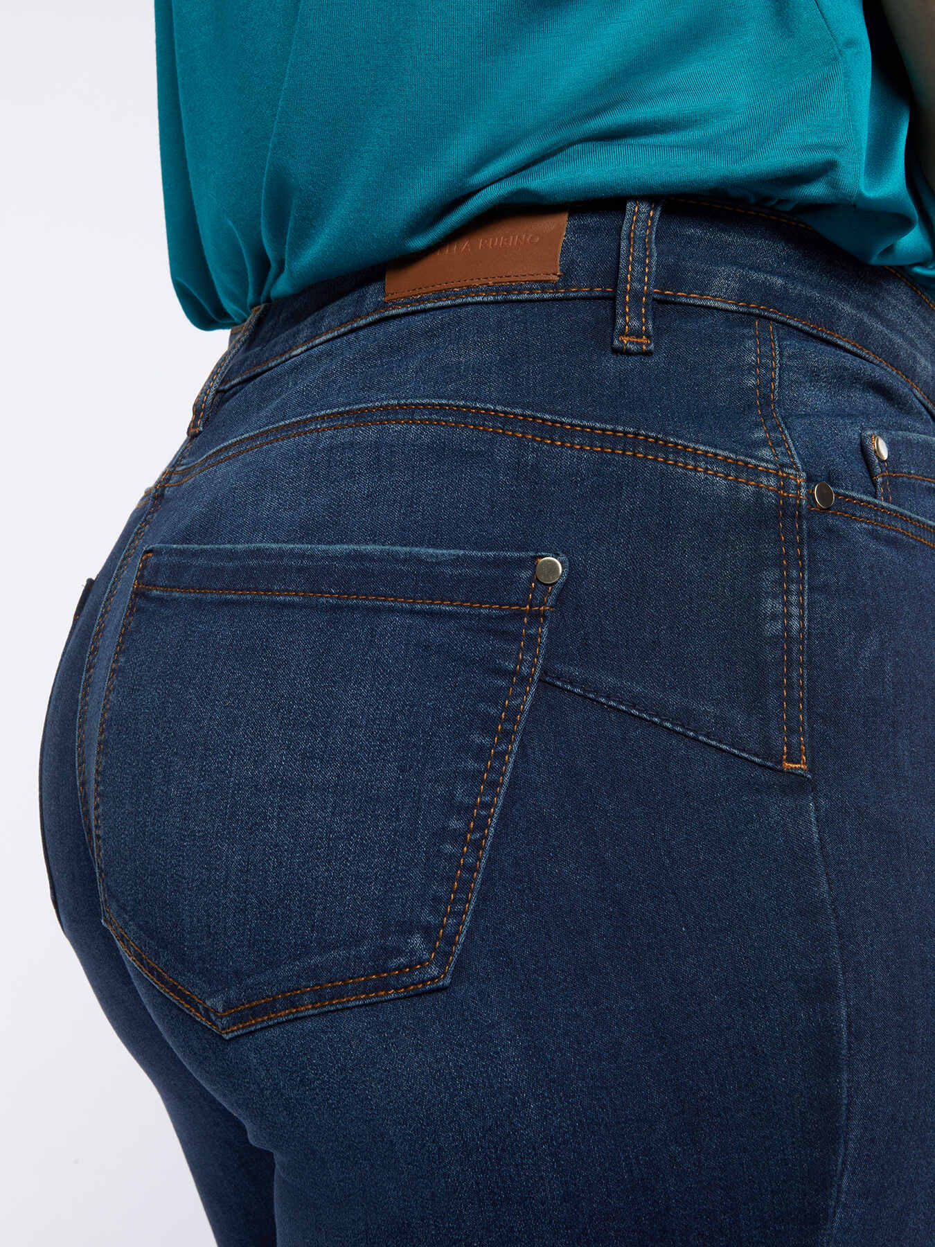 Vaqueros skinny push up modelo Giada image number 3