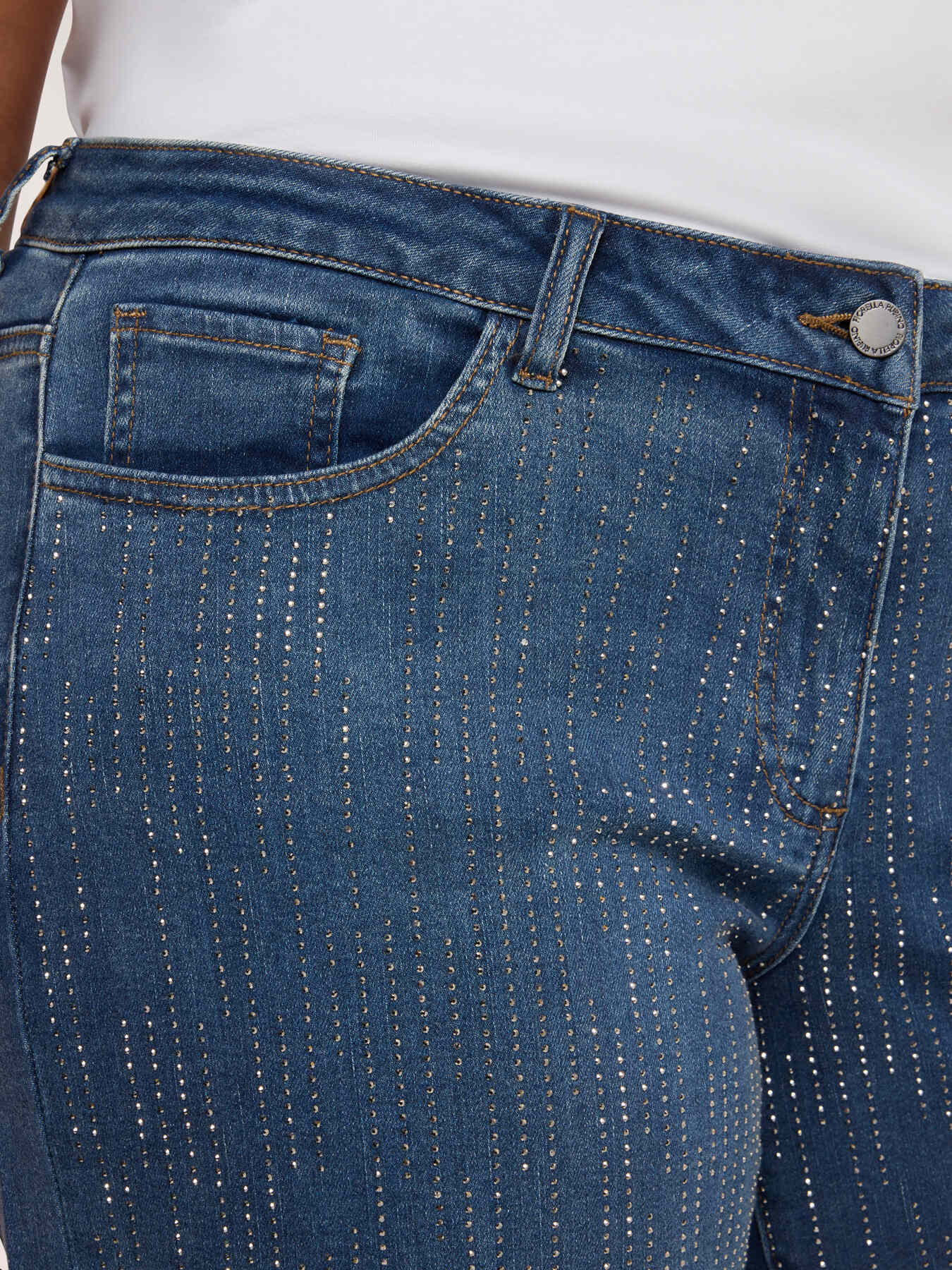 Wide Leg Jeans with Rhinestone Embellishment image number 3