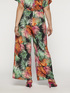 Foliage print loose trousers image number 1