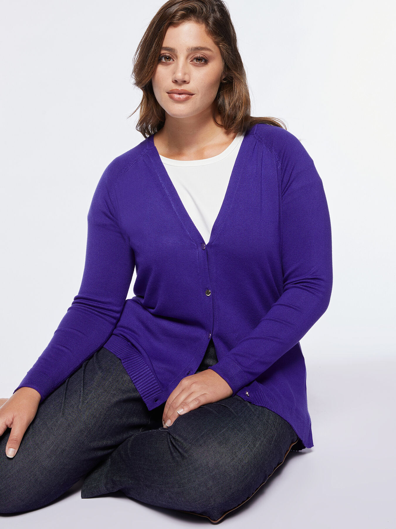 Short cardigan with buttons image number 0