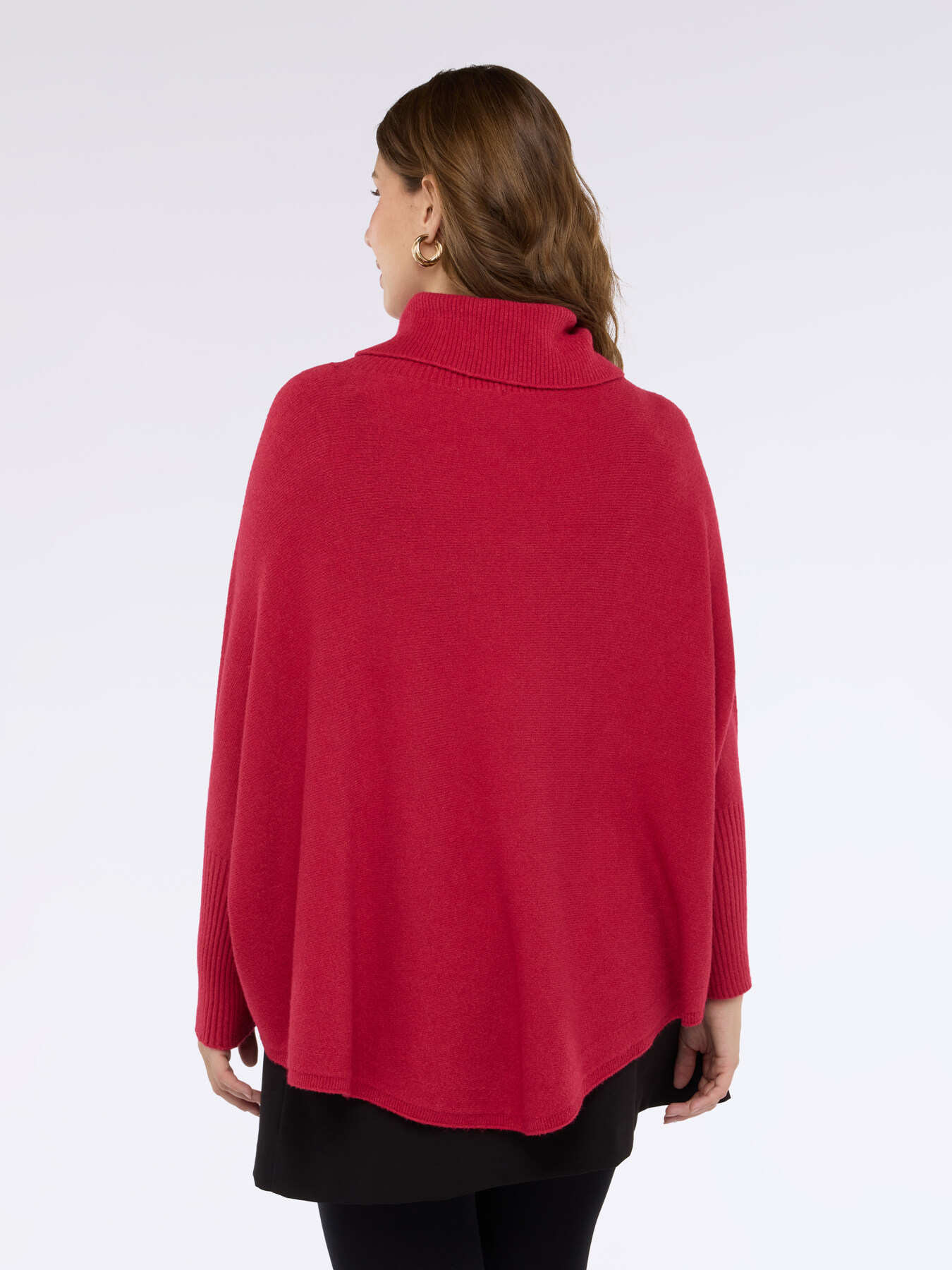 Maglia poncho dolcevita in maglia misto viscosa image number 1