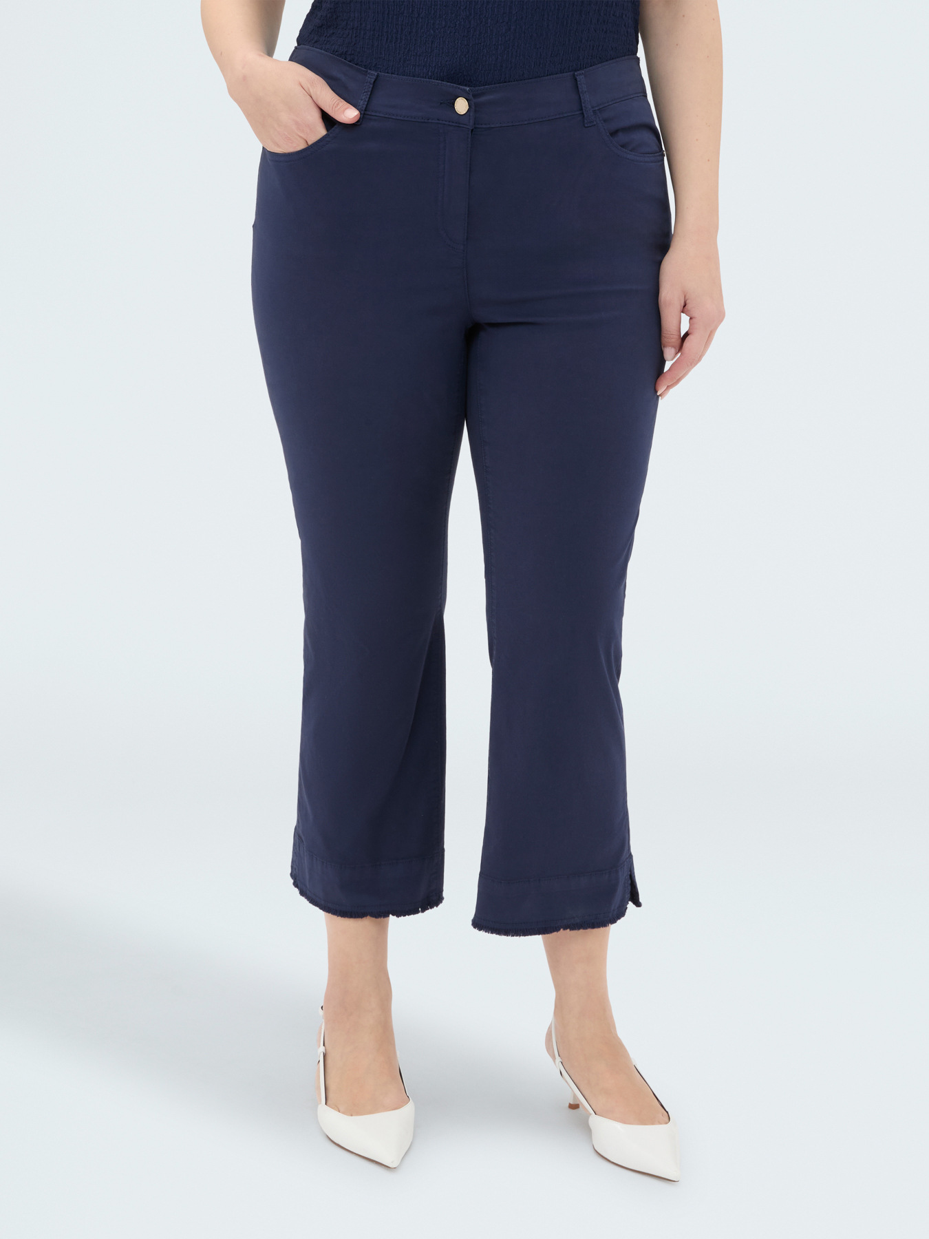 Pantalon Kick Flare en coton l&eacute;ger image number 0
