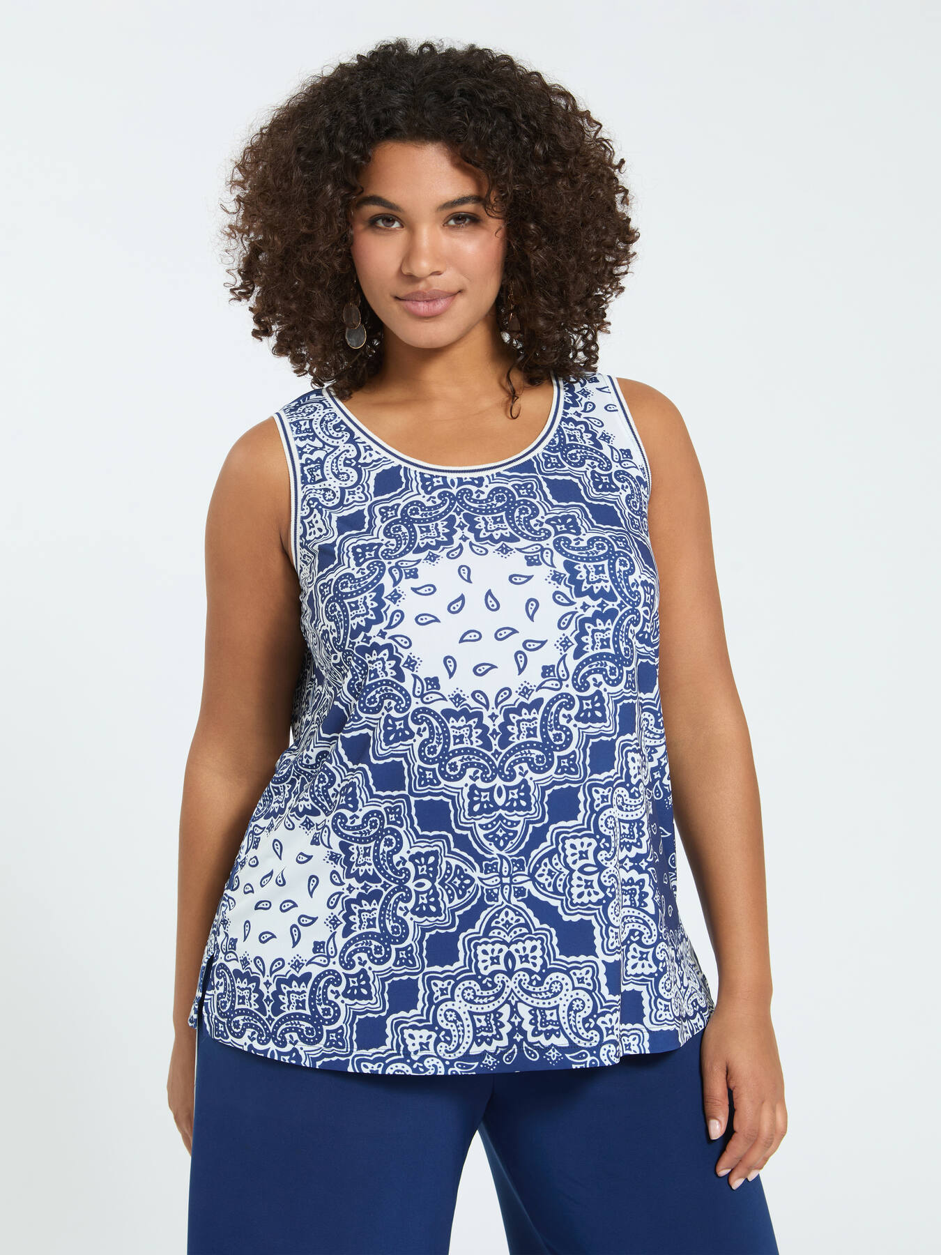 Jersey top with bandana print image number 0