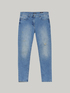Light blue skinny jeans image number 3