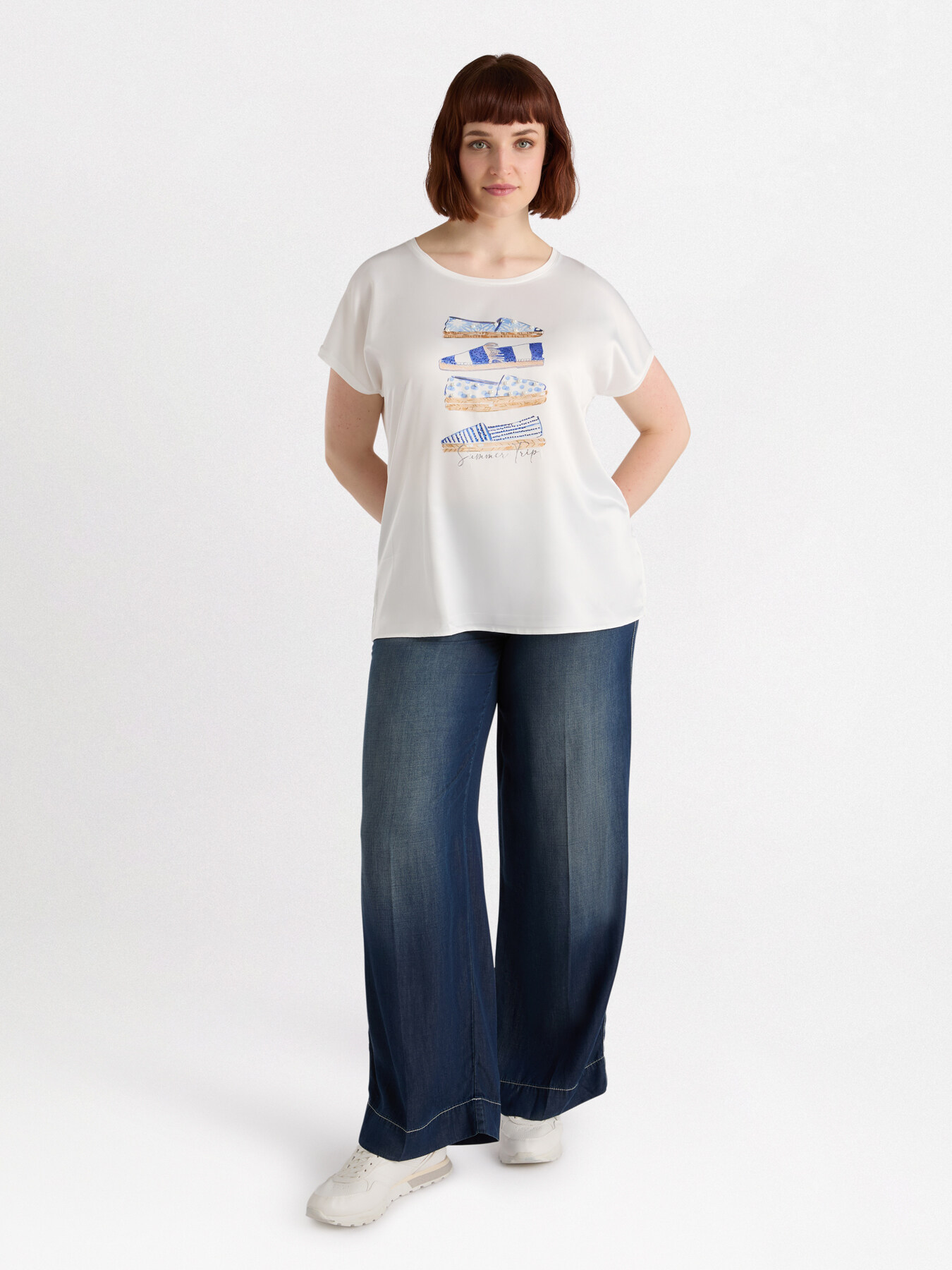 T-shirt avec imprim&eacute; brod&eacute; image number 0