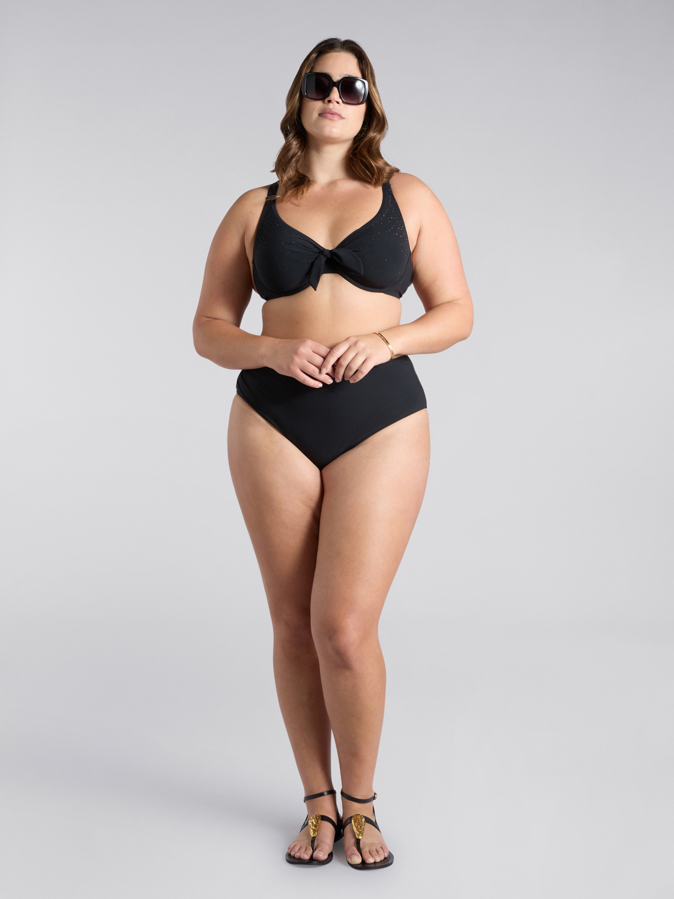 Bikini with bow and tone-on-tone crystal image number 0