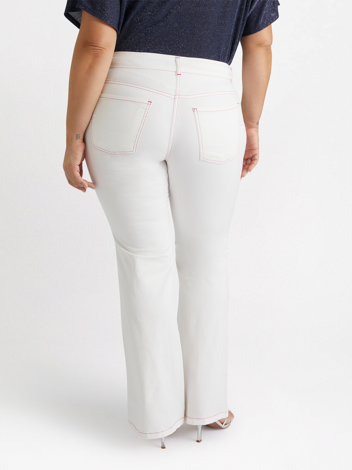 Pantalon flare en coton avec surpiq&ucirc;res fuchsia image number 1