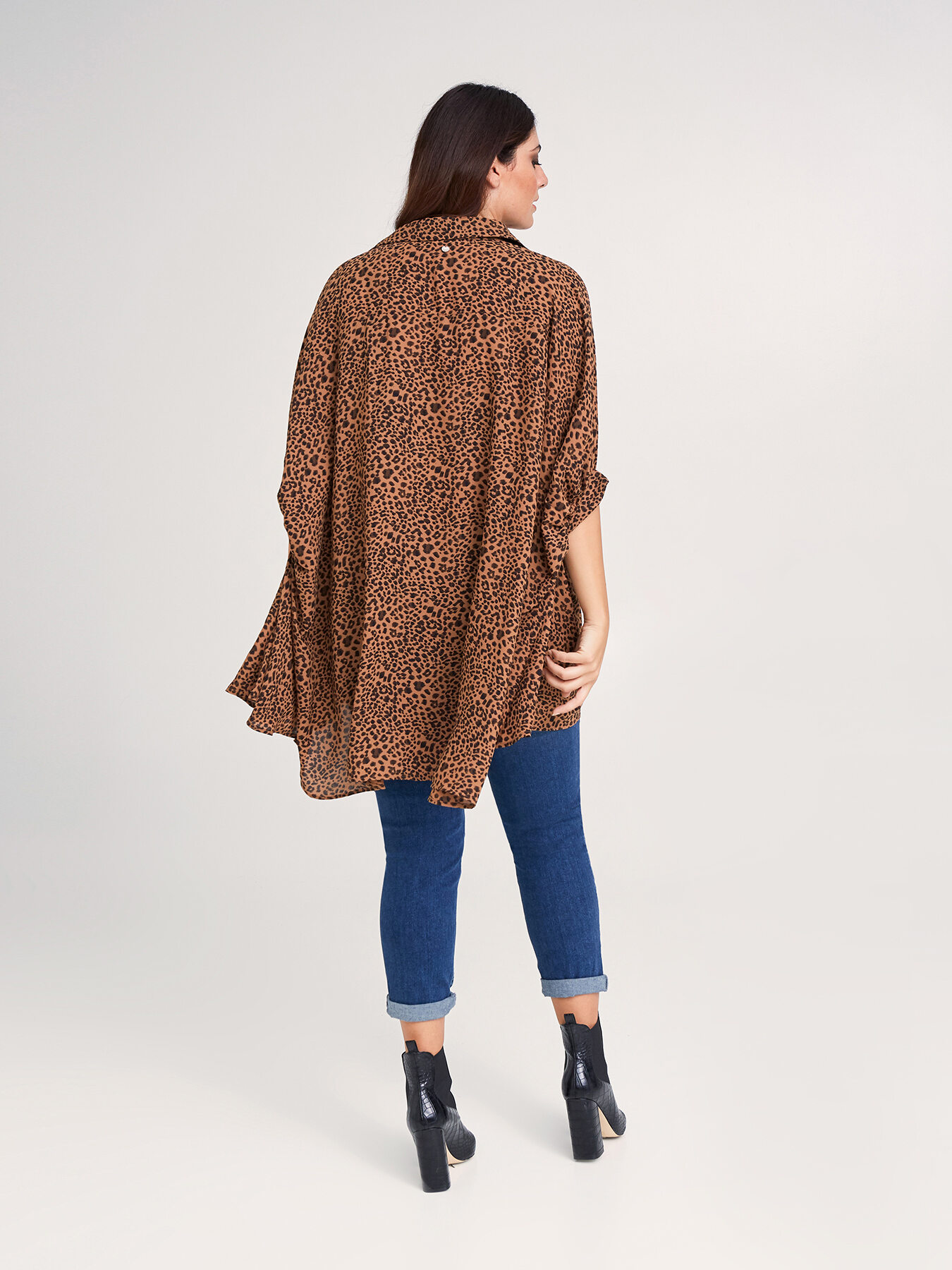 Camicia over animalier image number 1