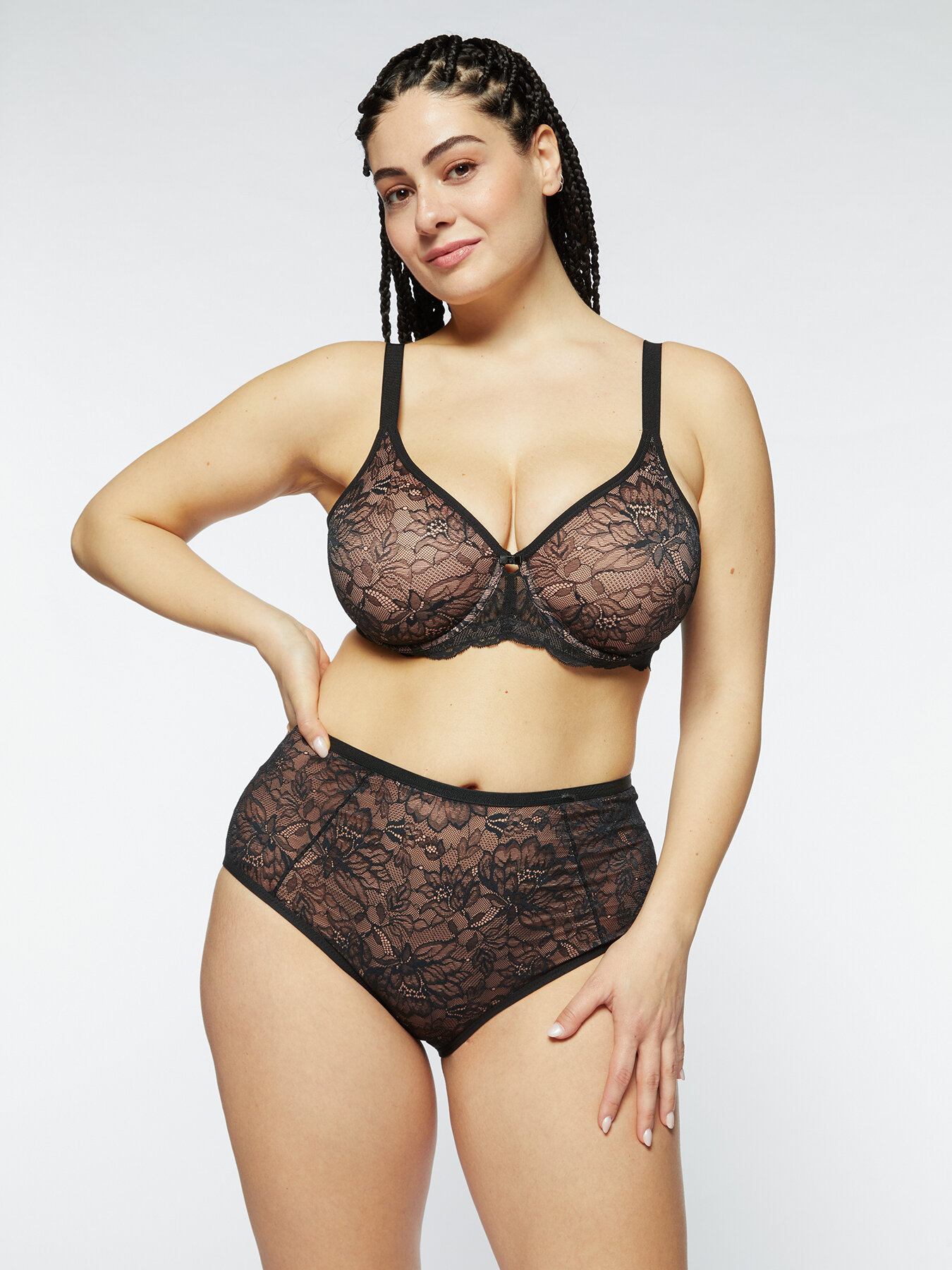 Triumph underwire bra cup size E image number 4