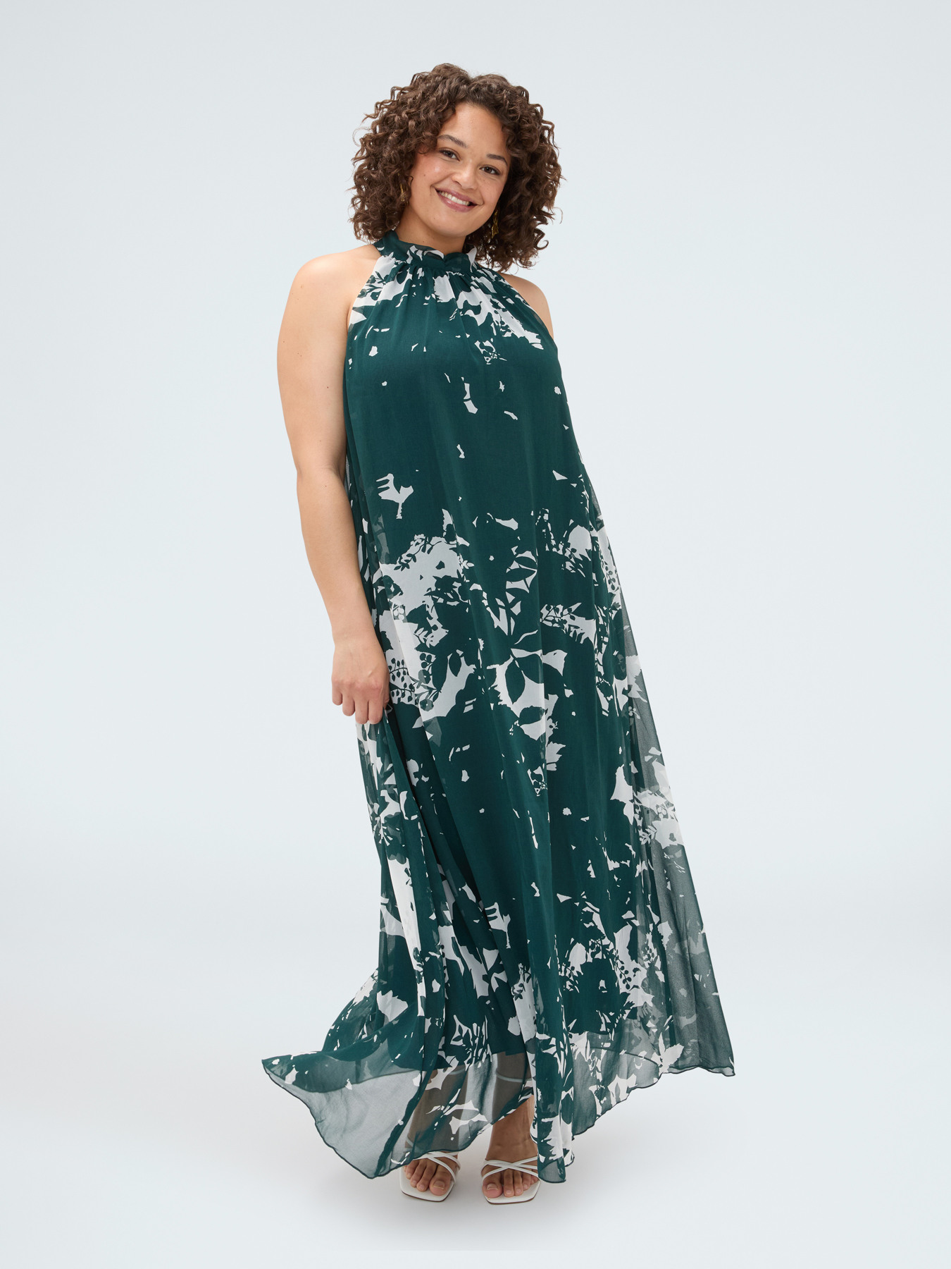 Long Free dress foliage print image number 2