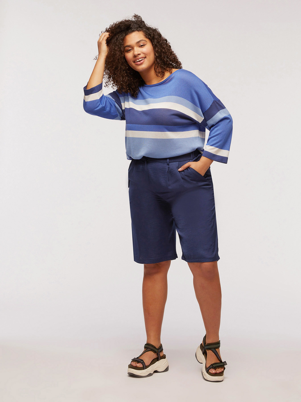 Pantaloni corti in satin debacato - FiorellaRubino.com