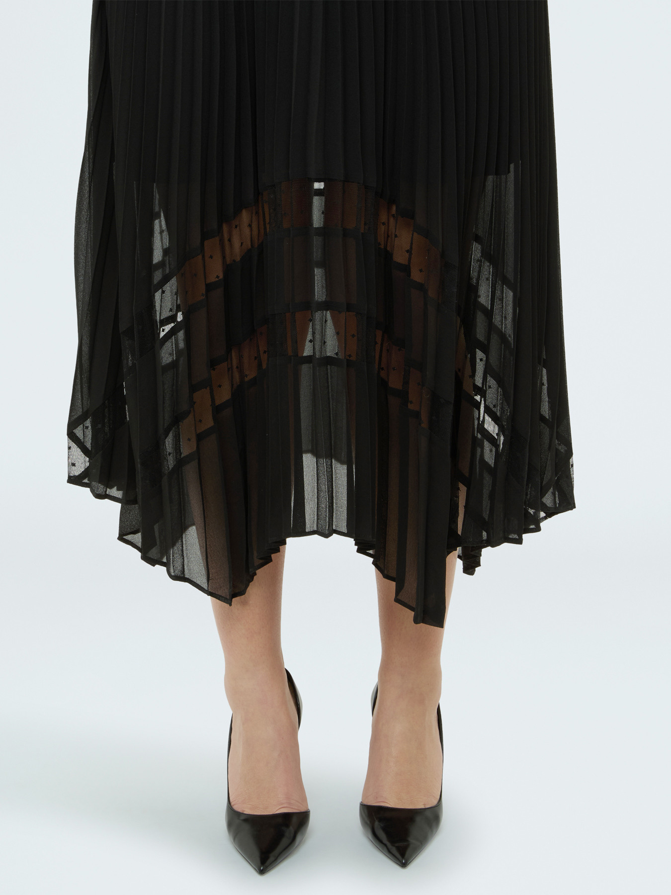 DREAM dress in pleated georgette image number 3