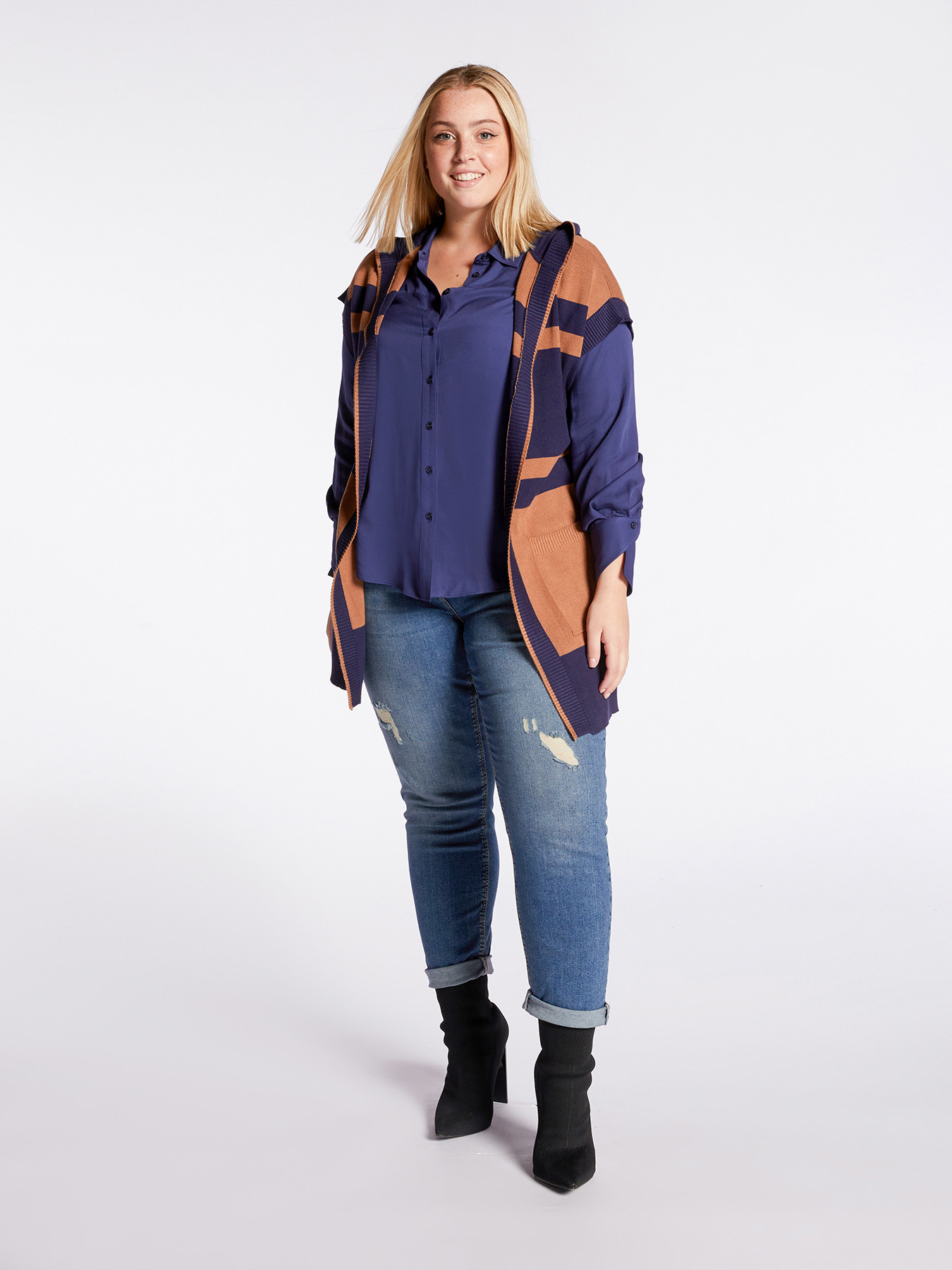 Camicia #livegreen con polsini sagomati image number 0