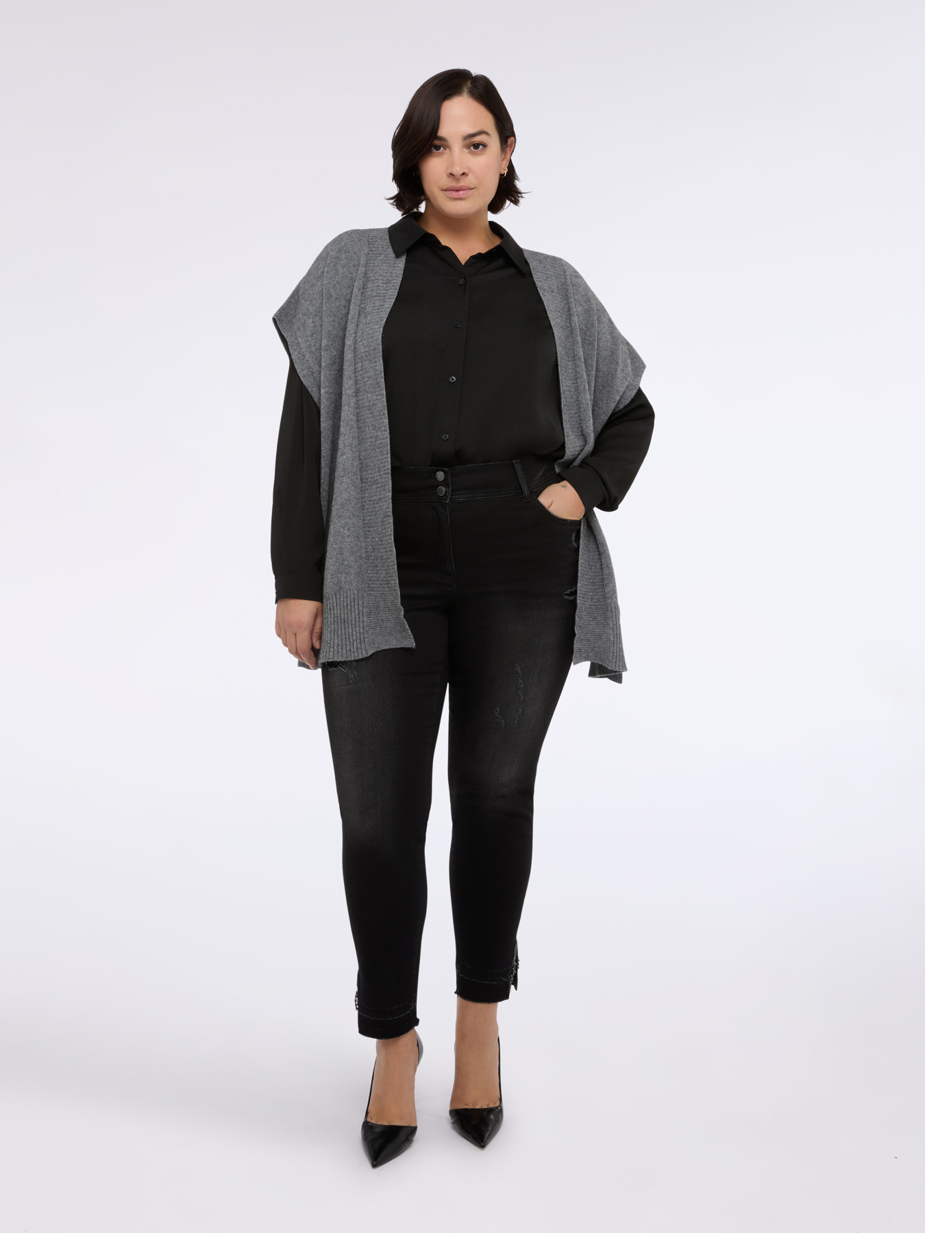 Jeans skinny con mini strappi e occhielli image number 2