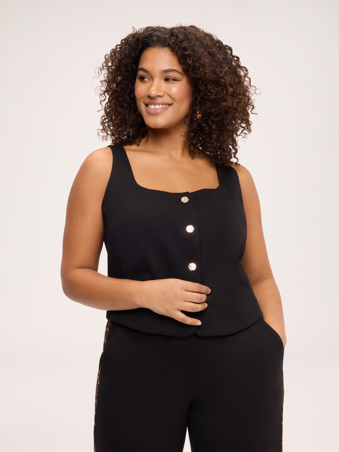 Square neckline corset top in Milano stitch image number 0