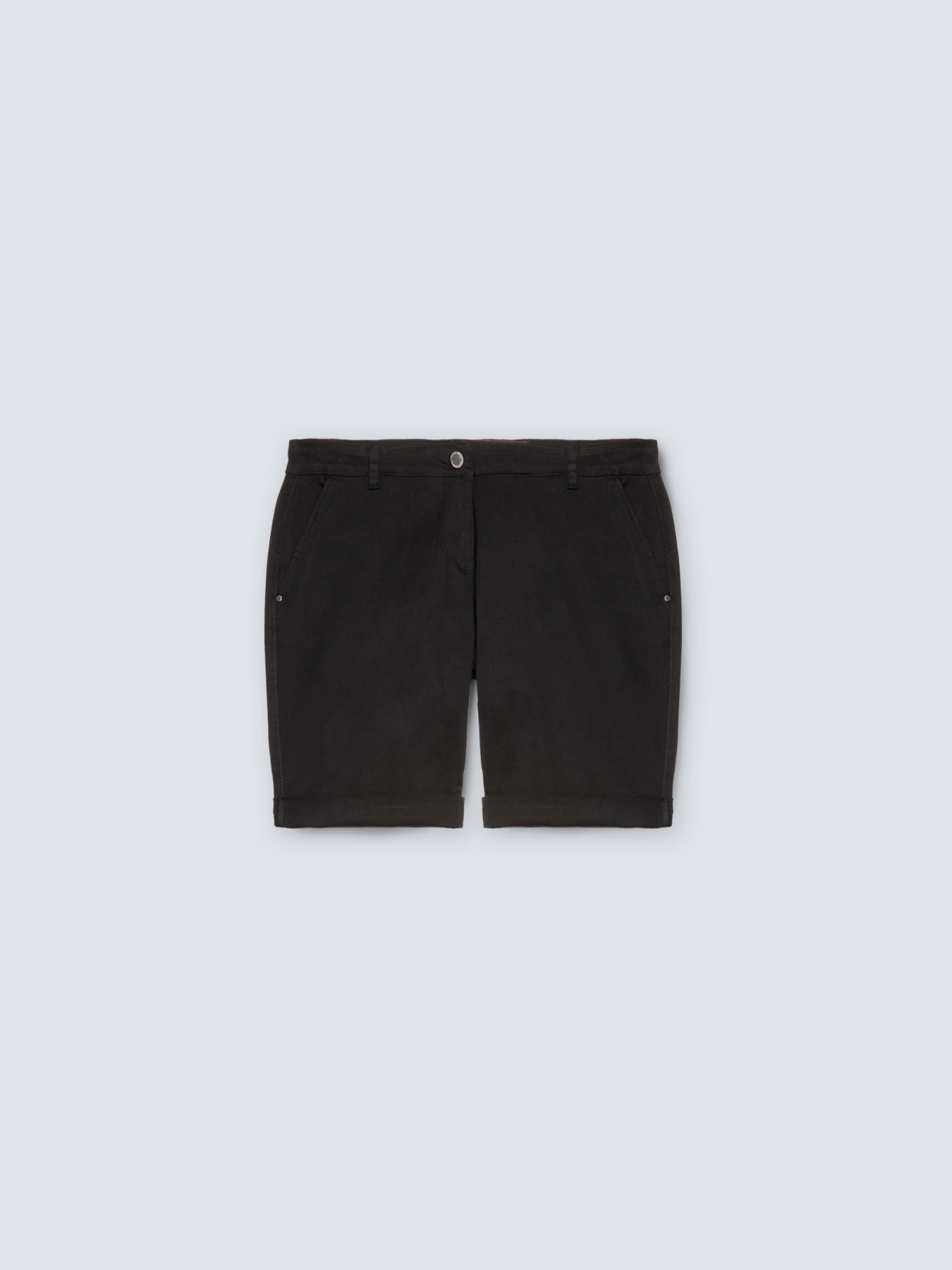 Short pants with a lapel to the bottom image number 3