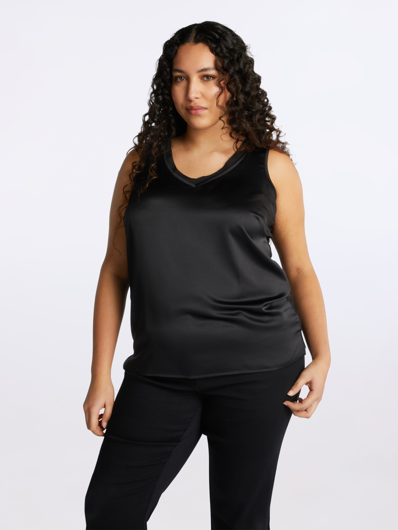 Two-fabric top with V-neck image number 0