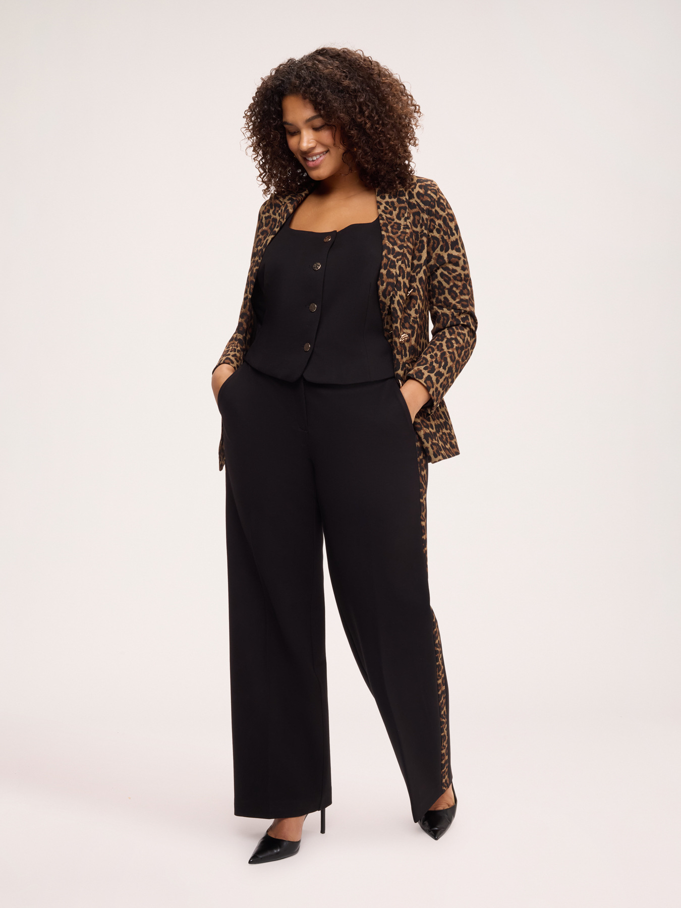 Pantalon droit en point de Milan avec bande animalier image number 0