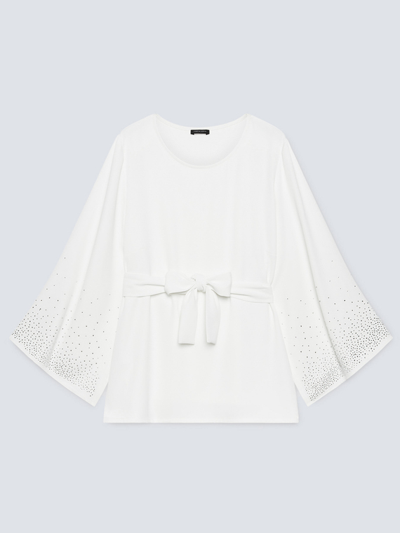 Weiße Bluse mit leuchtenden Details