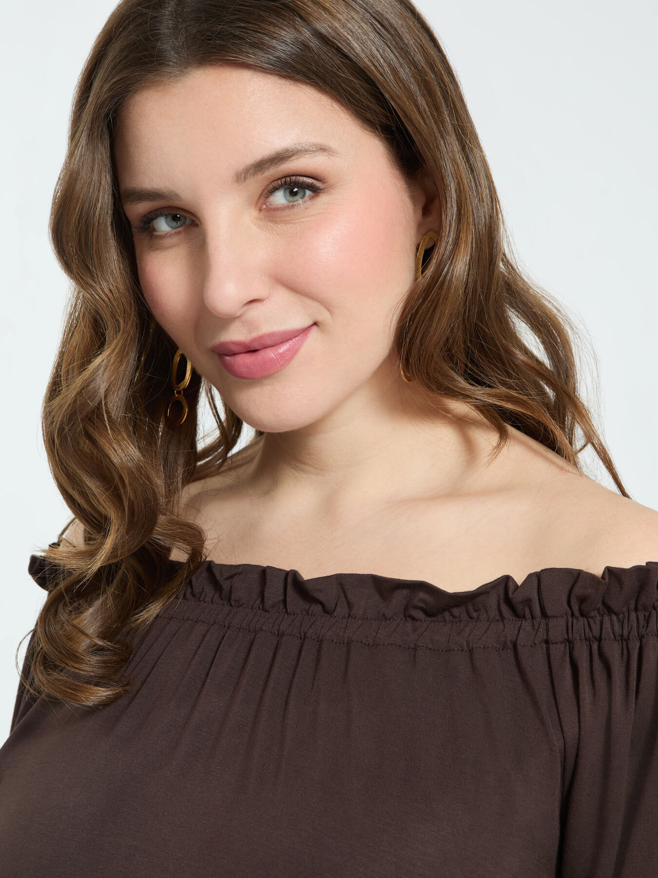 Off-shoulder t-shirt in viscose jersey image number 2