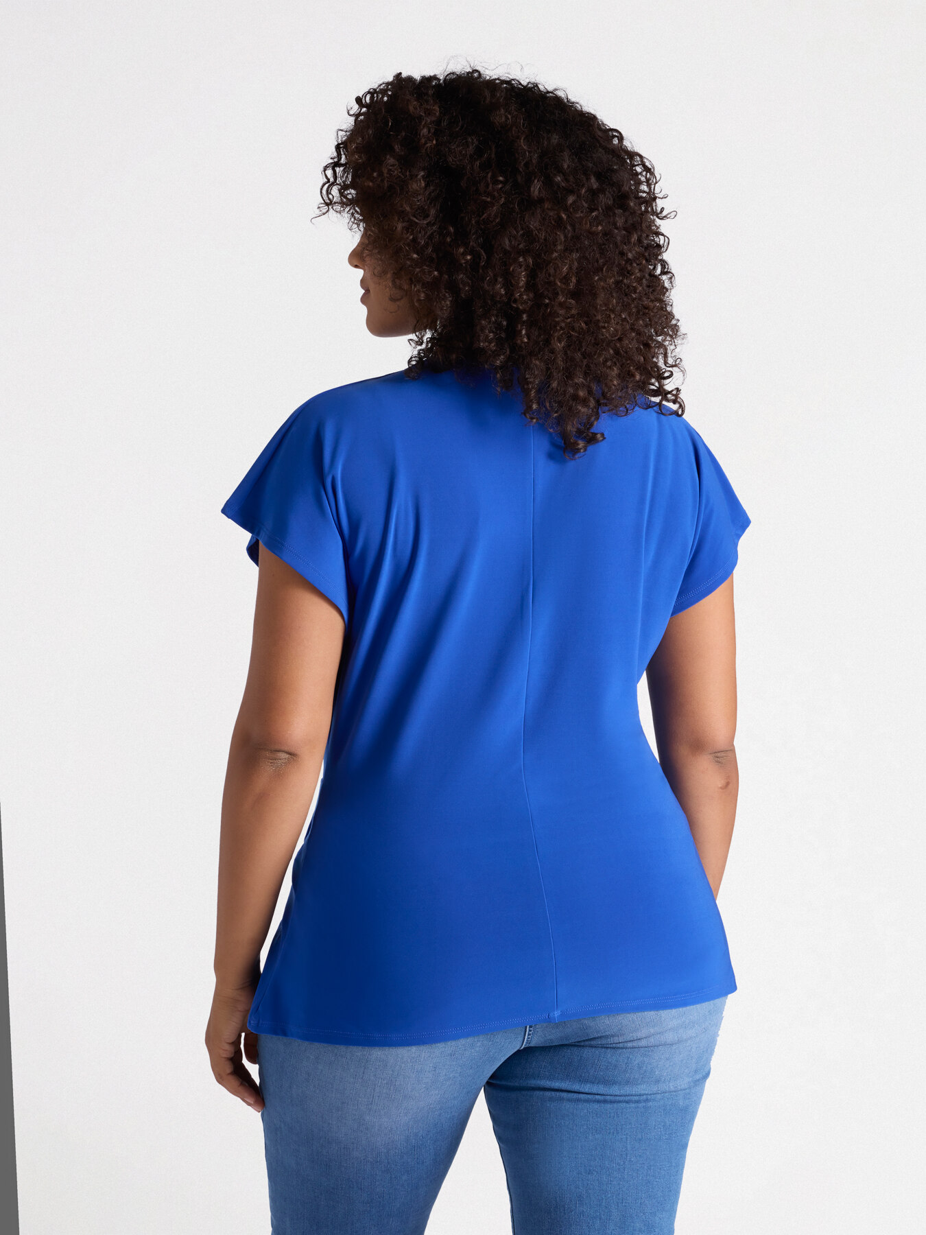 Camiseta cruzada image number 1