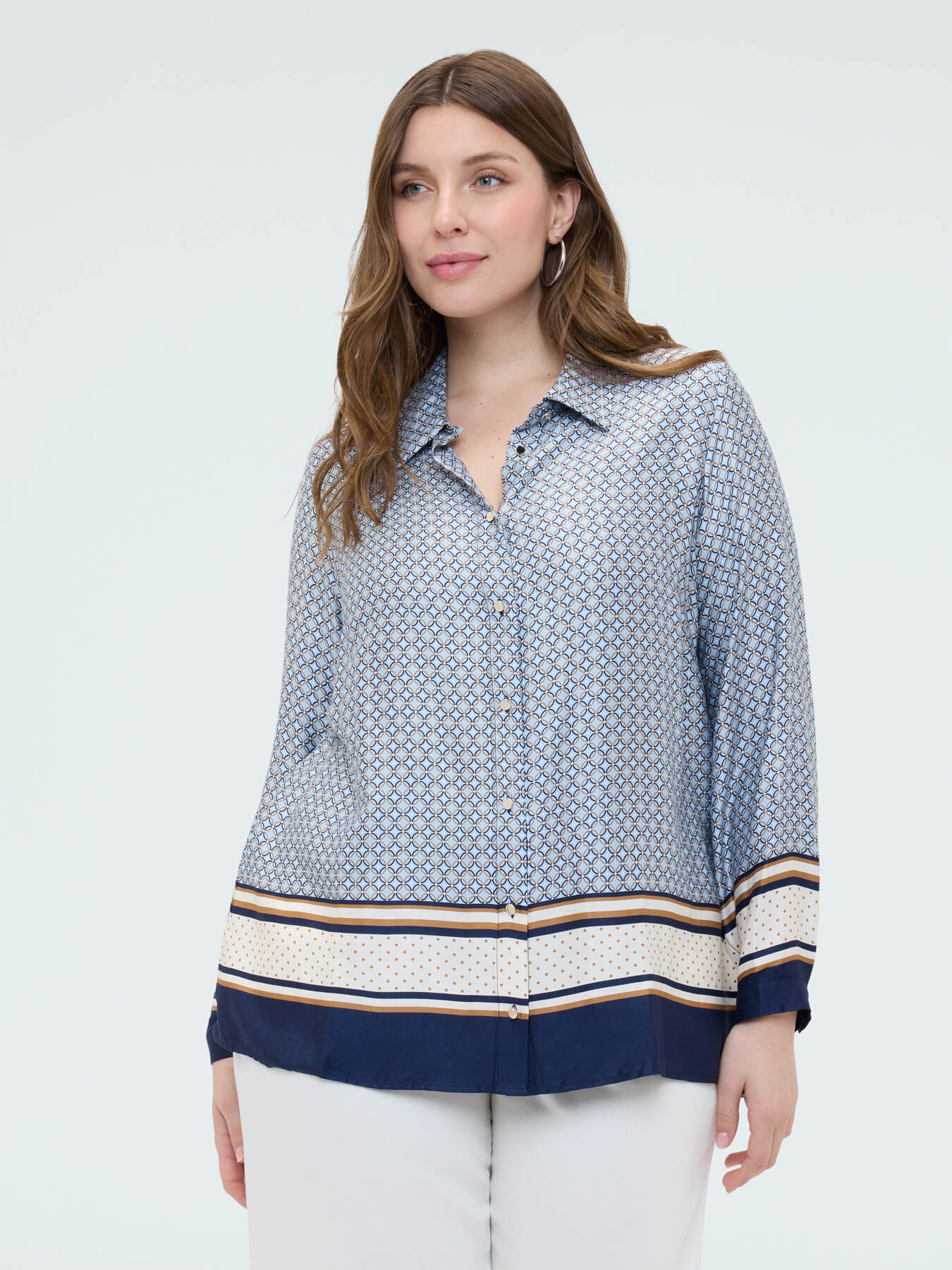 Geometric print satin shirt image number 0