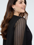Two-tone t-shirt with crochet sleeves image number 3