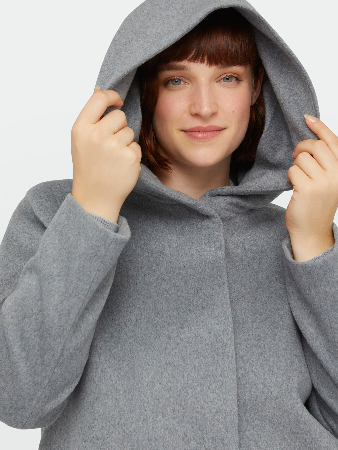 Cape with hood image number 4