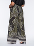 Pantalones anchos estampados image number 3