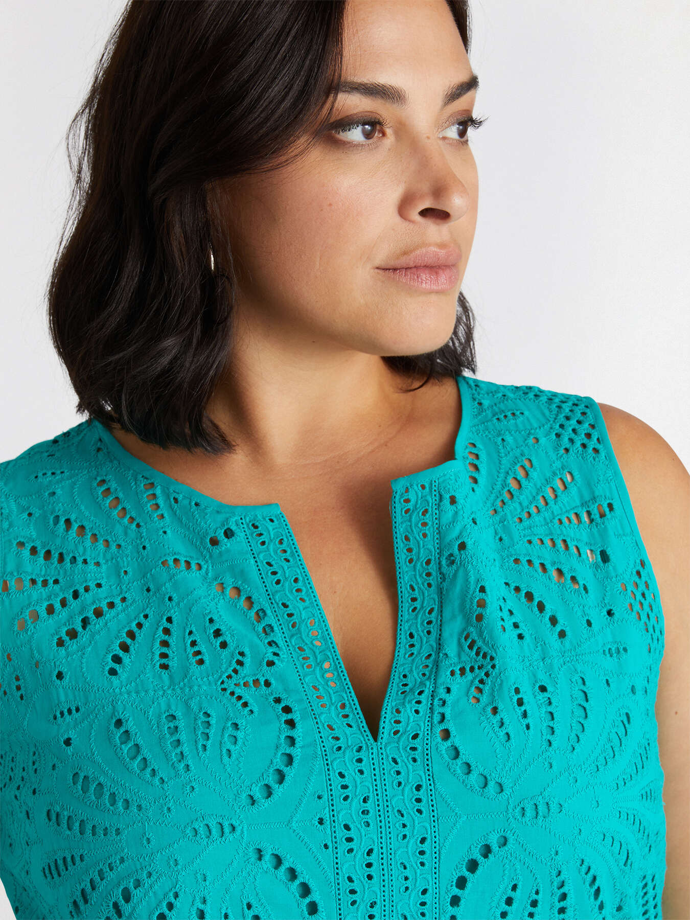 Top en broderie anglaise image number 3