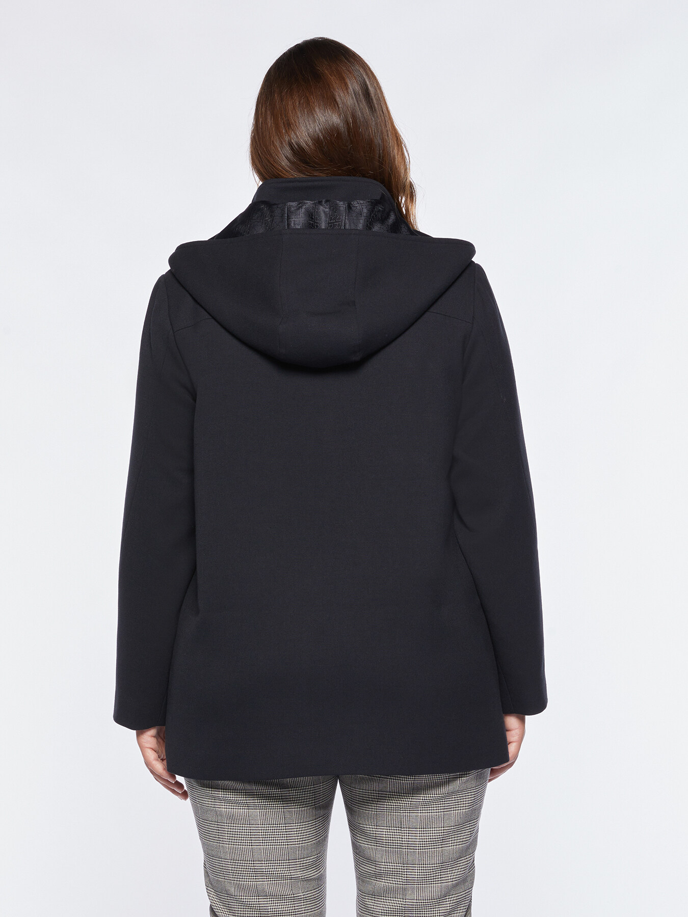 Abrigo con capucha image number 1
