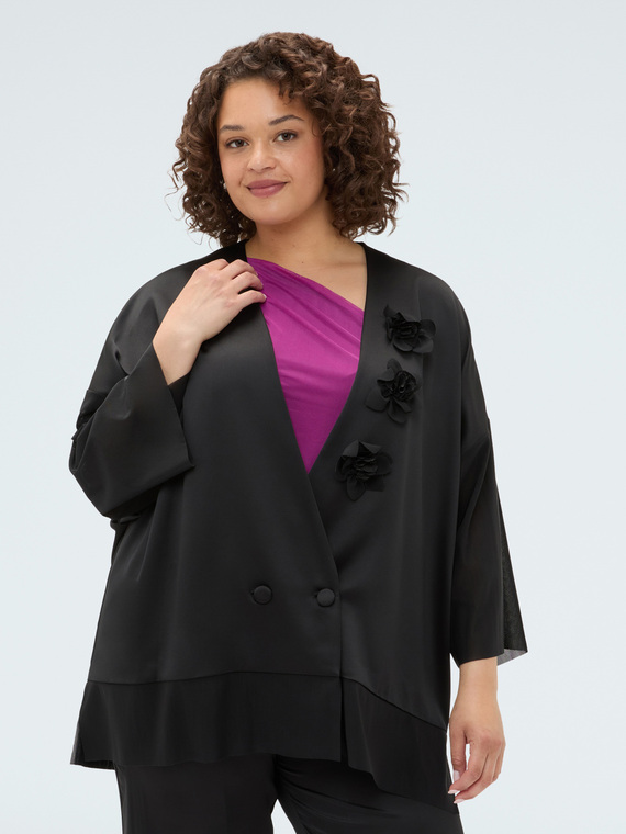 Doppelreihige Jacke aus Satin