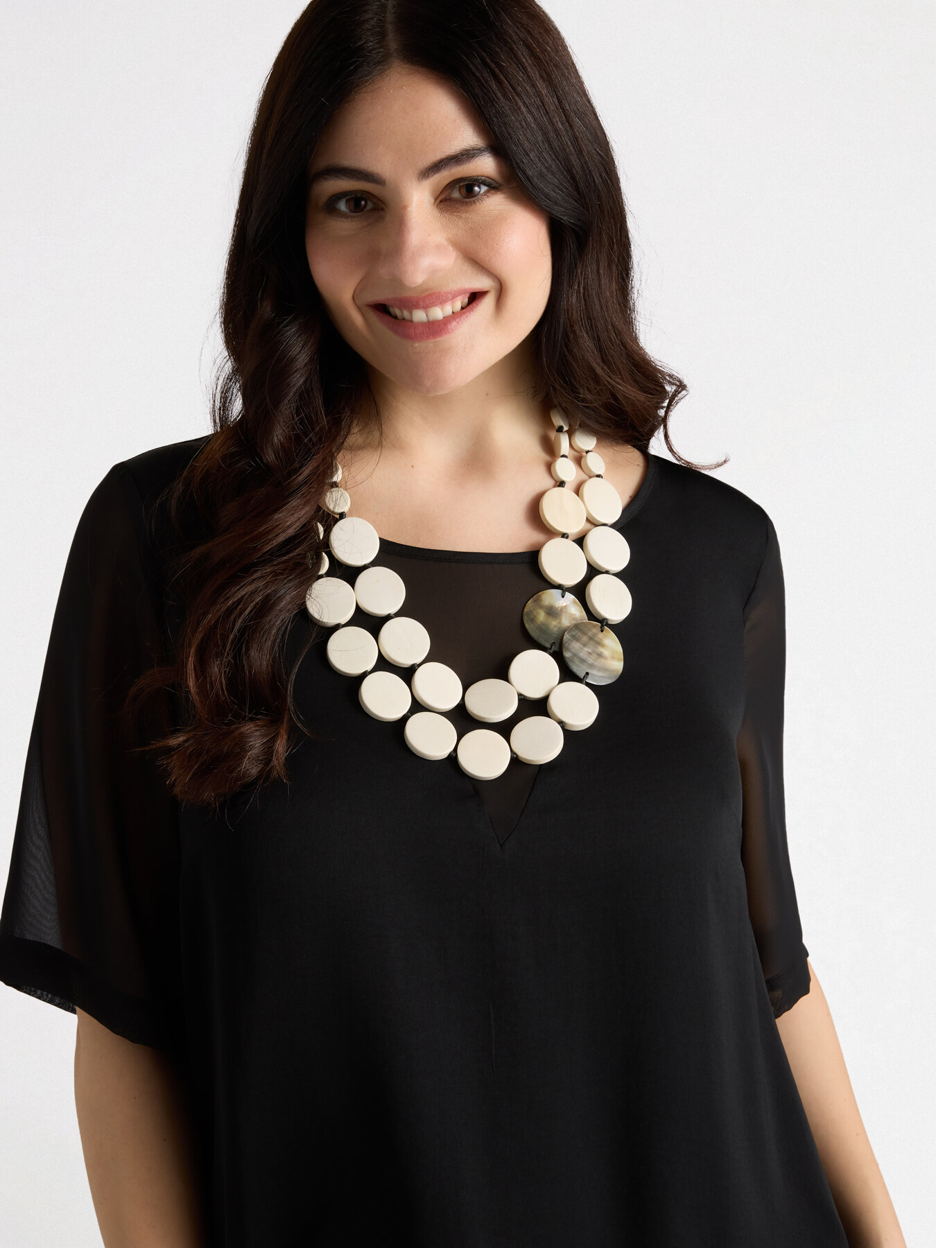 Long necklace with round pendants image number 0