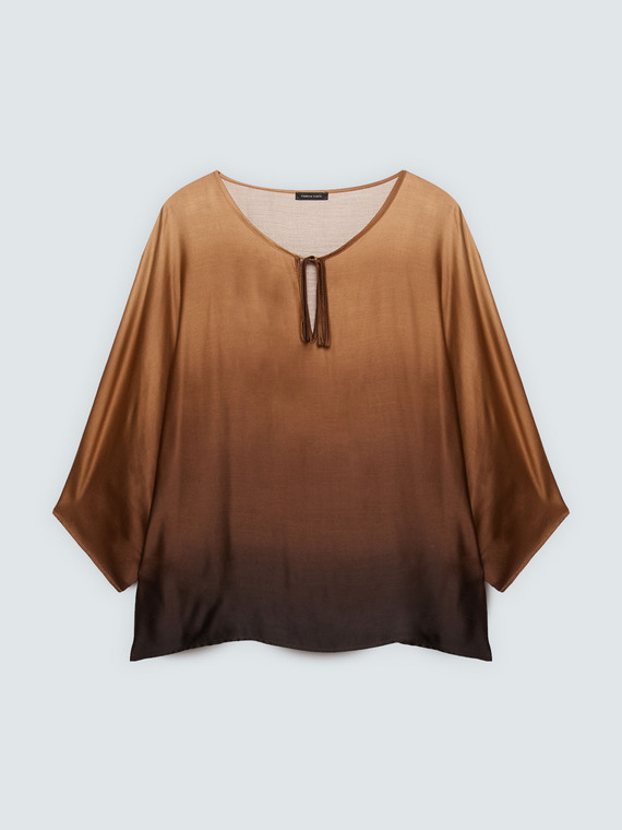 Bluse aus Satin mit D&eacute;grad&eacute;-Effekt