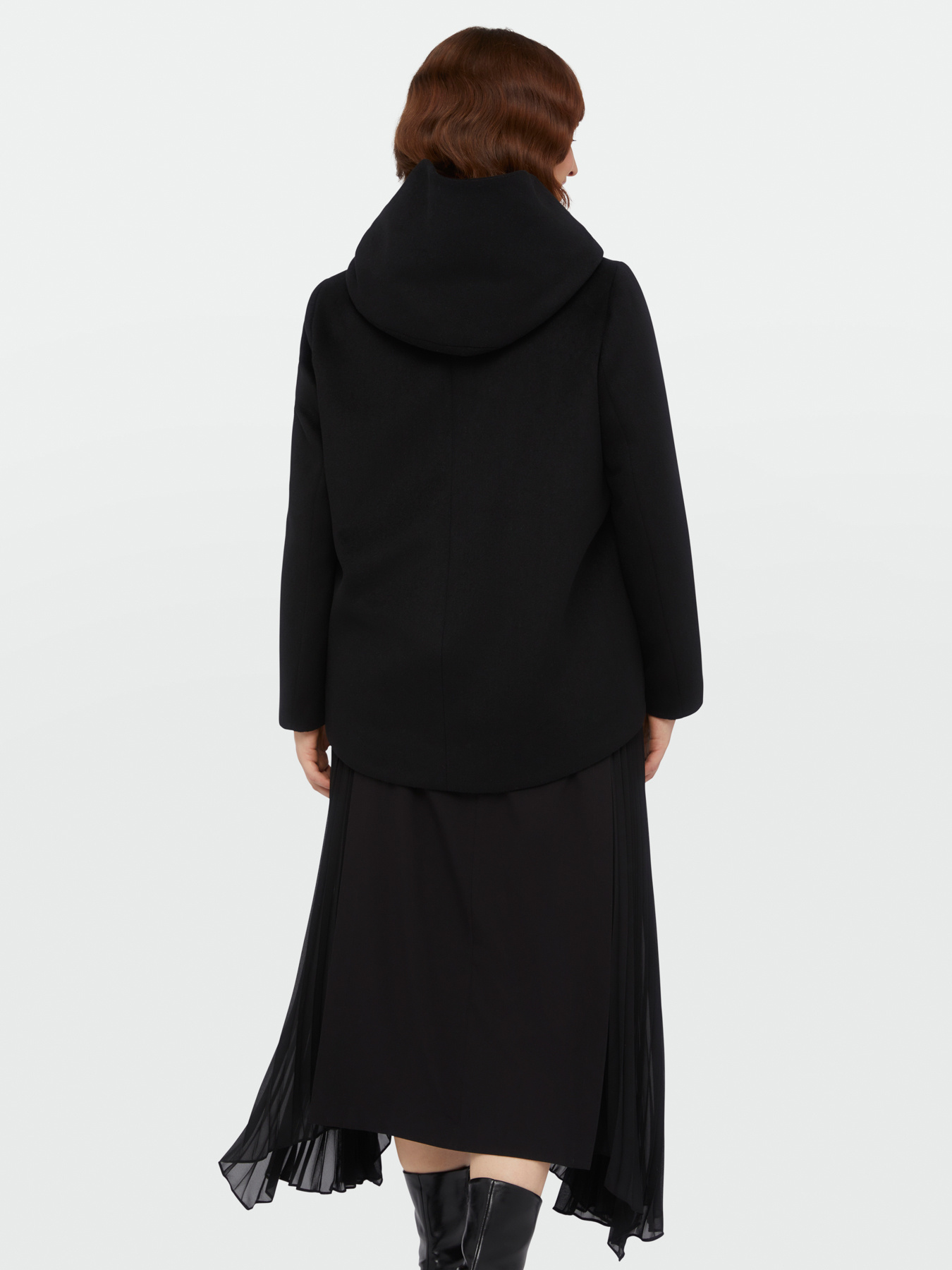 Cape with hood image number 1